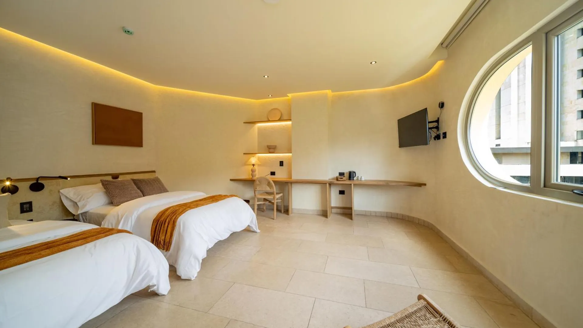 Moabi Hotel Μεντεγίν 4*,