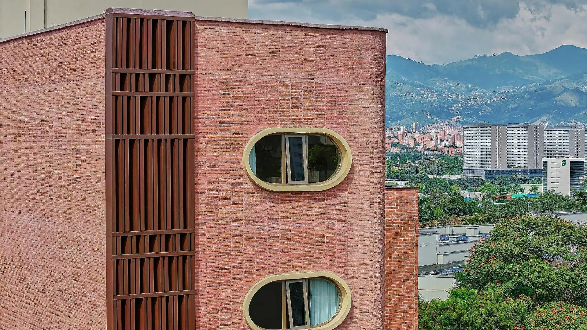 Moabi Hotel ميديلين