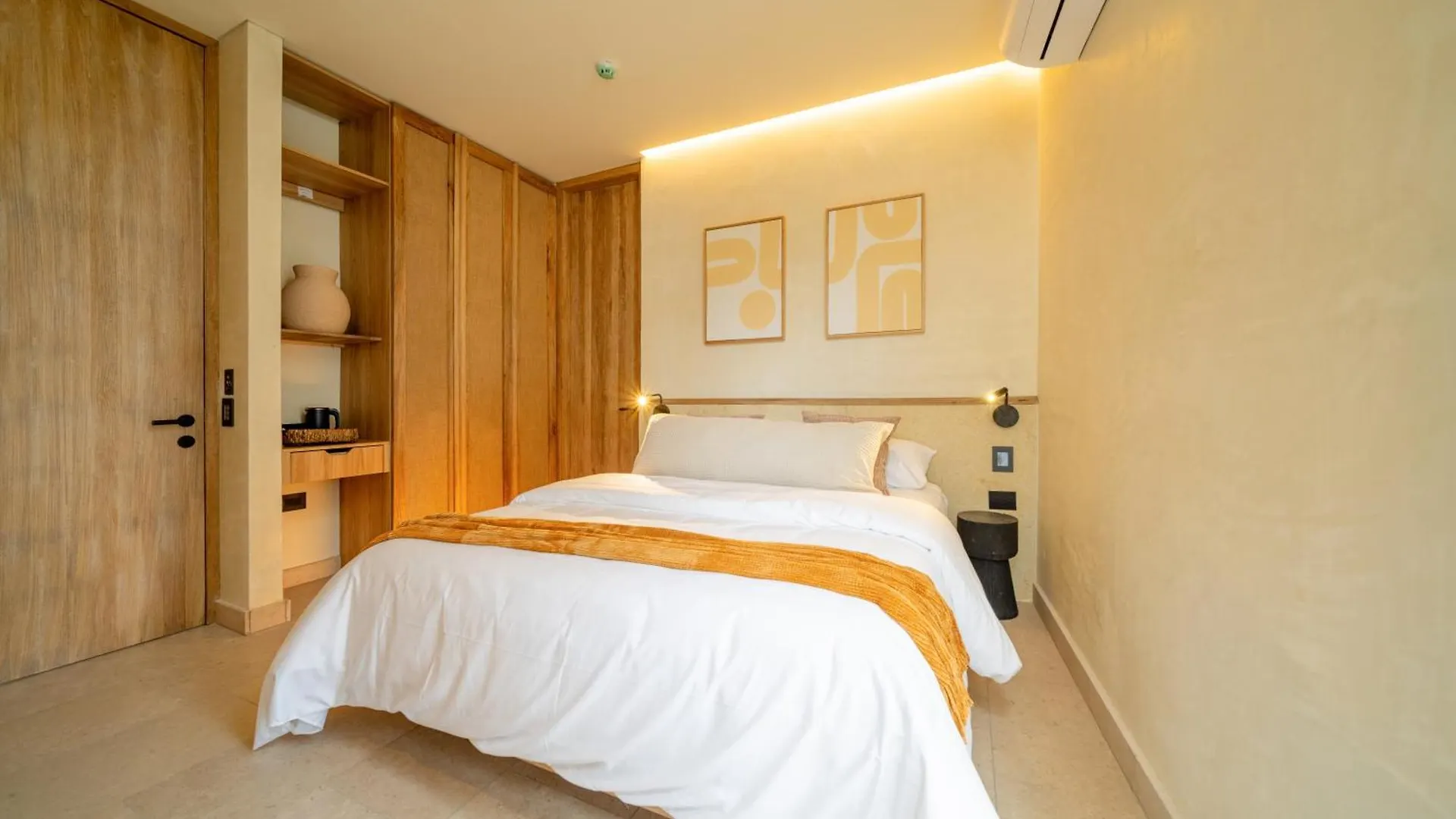 Moabi Hotel ميديلين 4*,  كولومبيا